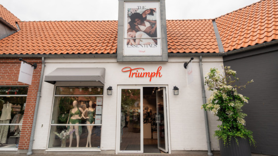 TRIUMPH OUTLET