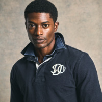 Mand iført Superdry-tøj – inspirationsbillede fra Superdry i Ringsted Designer Outlet